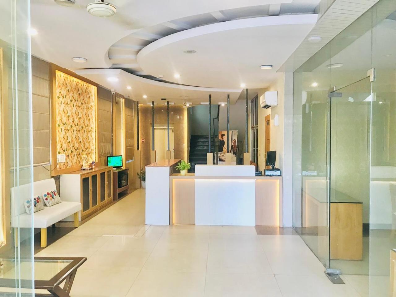 Tulip Palm Hotel Jaipur Exterior photo